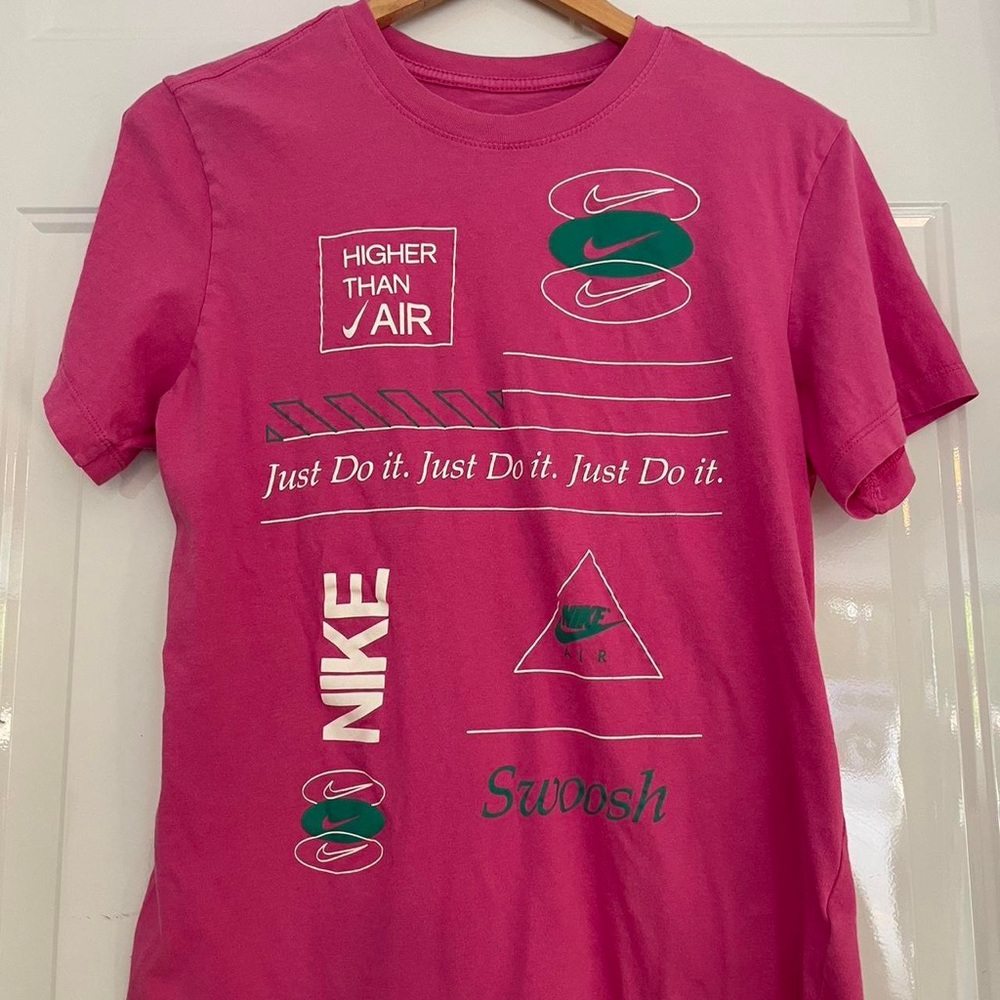 Pink Nike Tshirt